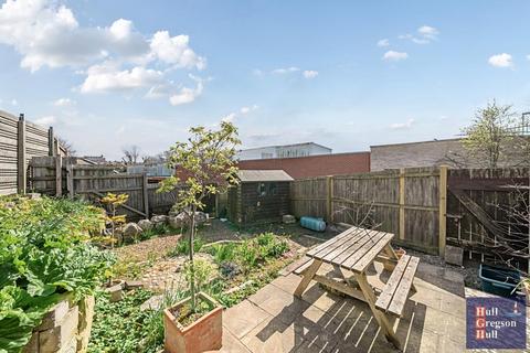 1 bedroom detached bungalow for sale, Park Road, Portland