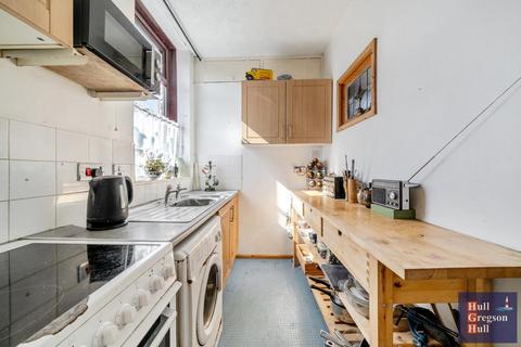 1 bedroom detached bungalow for sale, Park Road, Portland