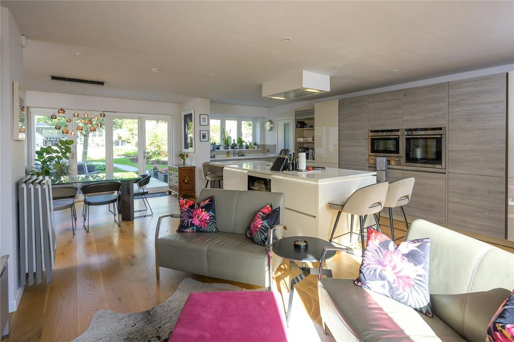 Kitchen/Living