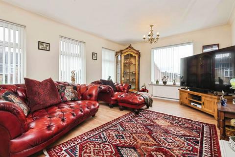 undefined, Newfield Drive, Kingswinford