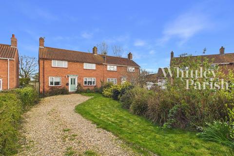 undefined, Manor Road, Long Stratton