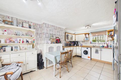 undefined, Manor Road, Long Stratton