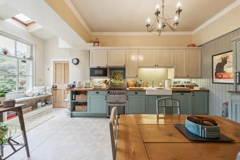 3 bedroom flat for sale, The Crescent, Dunblane, FK15