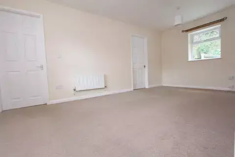 undefined, Belper DE56