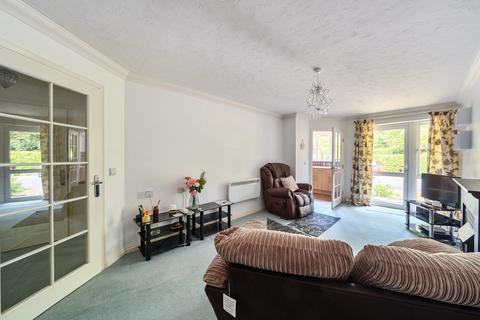 1 bedroom flat for sale, High Street, Rickmansworth, WD3