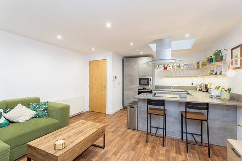 2 bedroom flat for sale, Flat 12, 22 Castle Street, Dundee, DD1 3AF