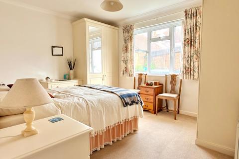 3 bedroom apartment for sale, Avon Court , Tewkesbury GL20