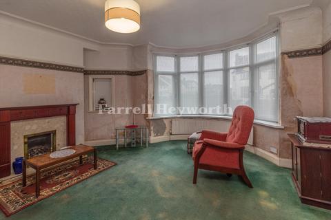 2 bedroom flat for sale, St. Stephens Avenue, Blackpool FY2