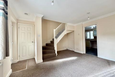 2 bedroom semi-detached house for sale, Lowry Gardens, Ipswich IP3
