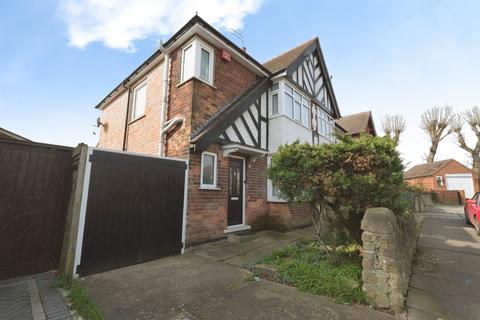 3 bedroom semi-detached house for sale, Newlyn Drive, Nottingham