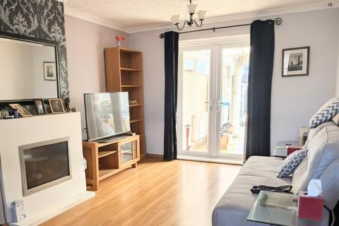 undefined, Cherry Holt, Newark, NG24