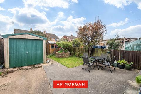 3 bedroom semi-detached house for sale, Carol Avenue, Bromsgrove, Worcestershire, B61