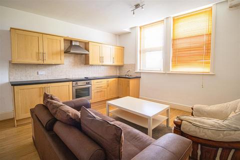 undefined, 1-Bed Apartment to Let on Garstang Road, Fulwood, Preston (Flat 3)