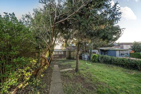 3 bedroom semi-detached house for sale, Lamorna Grove, Stanmore, HA7