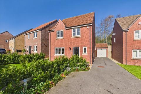 4 bedroom detached house for sale, Woodmansey Garth, Driffield, YO25 5GF