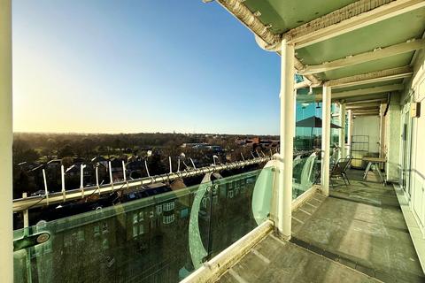 2 bedroom flat to rent, Sydney Road, ENFIELD