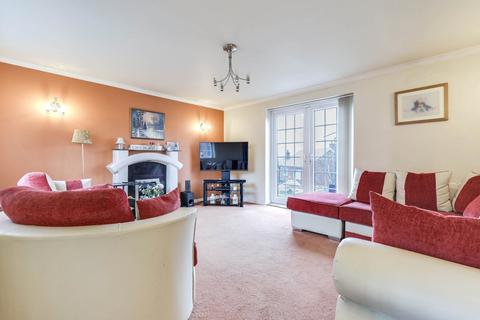 4 bedroom detached house for sale, Green Hill Croft, Leeds, West Yorkshire, LS12