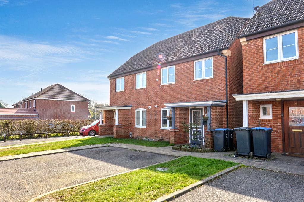 2 Callier Close - Image 1