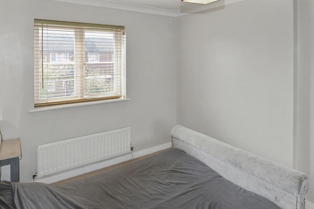 2 Callier Close - Image 9
