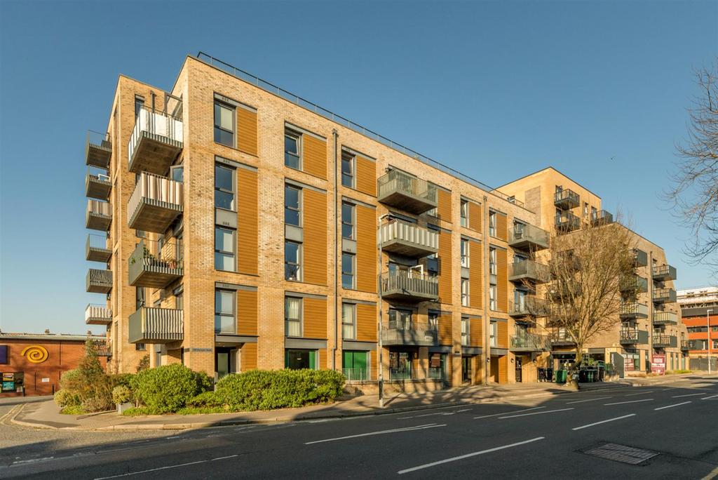 F24, 121-123 Davigdor Road -37.jpg