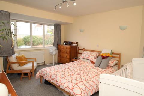 undefined, Nursery Road, Guiseley, Leeds, West Yorkshire, UK, LS20