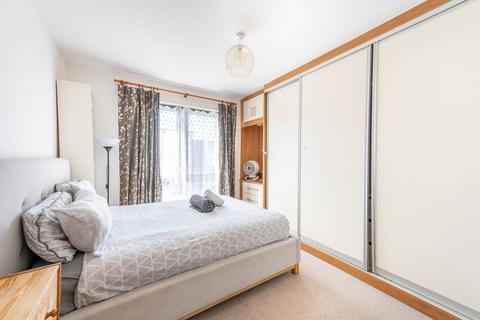 2 bedroom flat for sale, Williams Way, Sudbury, Wembley, HA0