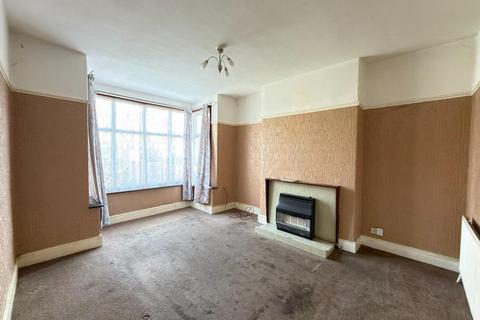 3 bedroom semi-detached house for sale, St. Johns Road, Old Trafford