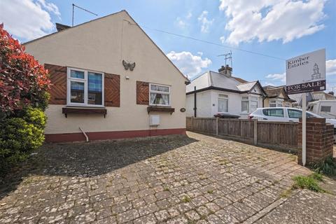 2 bedroom house for sale, Greenhill Gardens, Herne Bay