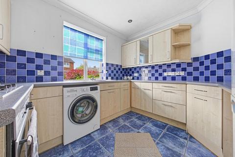 2 bedroom house for sale, Greenhill Gardens, Herne Bay