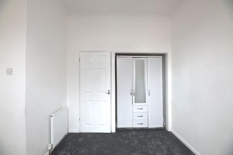 1 bedroom flat to rent, Westborough Road, Westcliff-on-Sea
