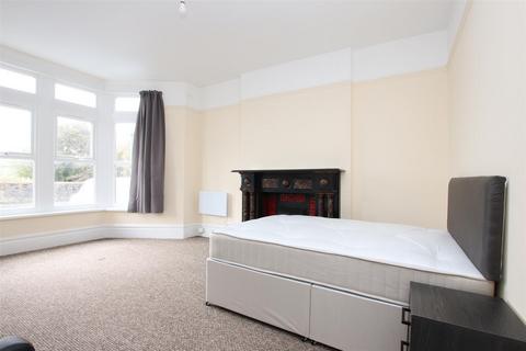 undefined, 74 Newbridge Hill, Bath BA1