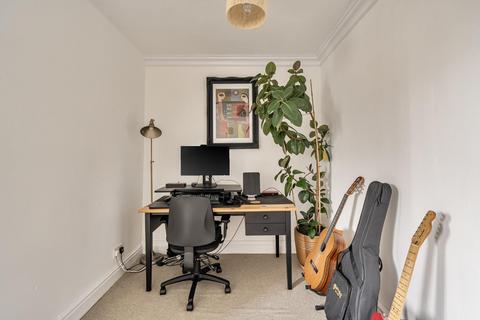undefined, Walcot Parade, Bath BA1