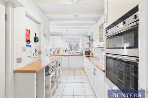 2 bedroom cottage for sale, Coastguard Cottages, Bridlington