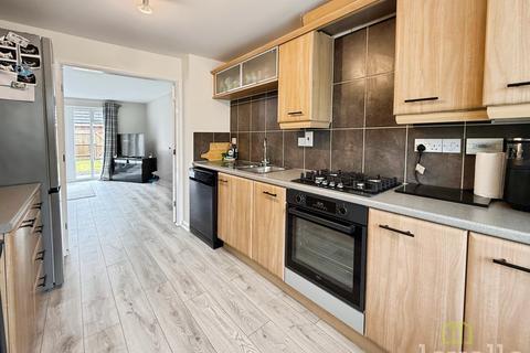 4 bedroom townhouse for sale, Greenfinch Crescent, Lincoln LN6