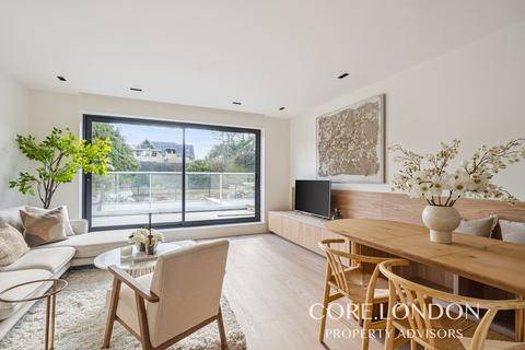 3 bedroom apartment for sale, Creswick Road, Acton, W3