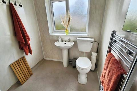 3 bedroom detached house for sale, Malvern Avenue, Warwickshire CV10