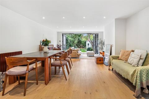 4 bedroom terraced house for sale, Stronsa Road, London, W12