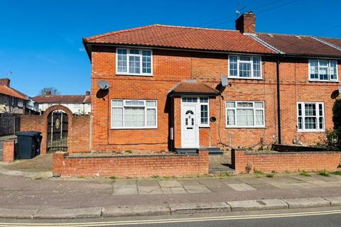 4 bedroom semi-detached house for sale, Abbots Road, Edgware