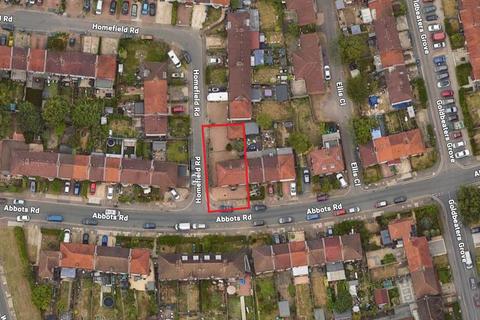 4 bedroom semi-detached house for sale, Abbots Road, Edgware