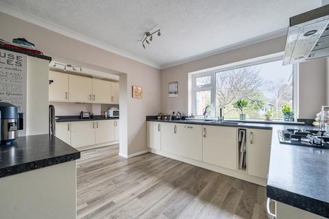 4 bedroom bungalow for sale, Hayling Rise, High Salvington, Worthing, West Sussex, BN13
