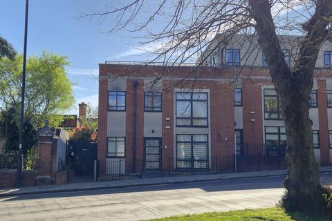 2 bedroom flat for sale, Windmill Hill, Enfield