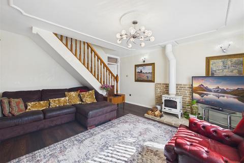 3 bedroom detached house for sale, Wentworth Road, Dronfield Woodhouse, Dronfield