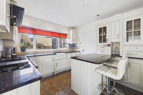 3 bedroom detached house for sale, Wentworth Road, Dronfield Woodhouse, Dronfield