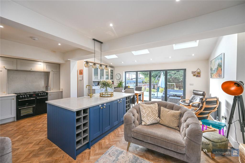 Kitchen/Family Room