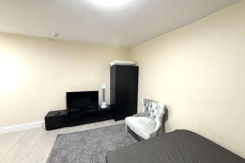 undefined, Lady Margaret Road, Southall UB1