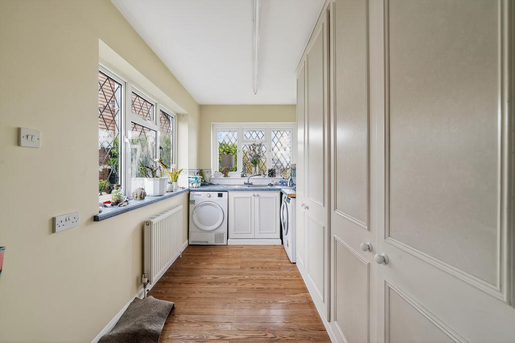 Utility room, utility