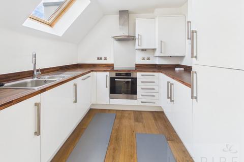 undefined, Denne Parade, Horsham RH12