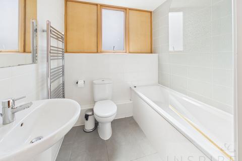 undefined, Denne Parade, Horsham RH12