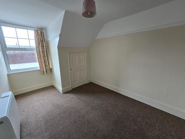 Photo 11 - Rear Bedroom - SFF, 47 B Aldwick Road.jp