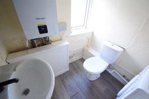 undefined, Penarth Road, Room 1-B, Cardiff